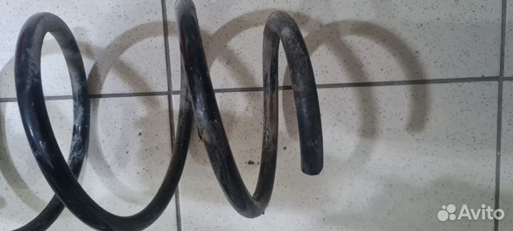 Пружина передняя Megane III 2009-16 Fluence