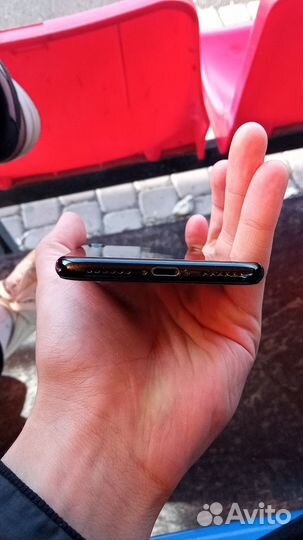 iPhone 7, 32 ГБ