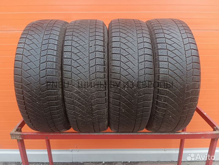 Continental ContiVikingContact 6 SUV 225/65 R17 102T
