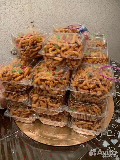 Хычины с мясом,Чак -Чак,Цыплята табака.и т.д