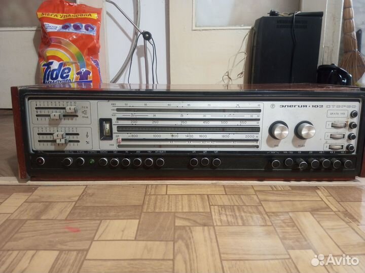 Музыкальный центр Элегия 102