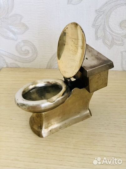 Пепельницы сувенирные