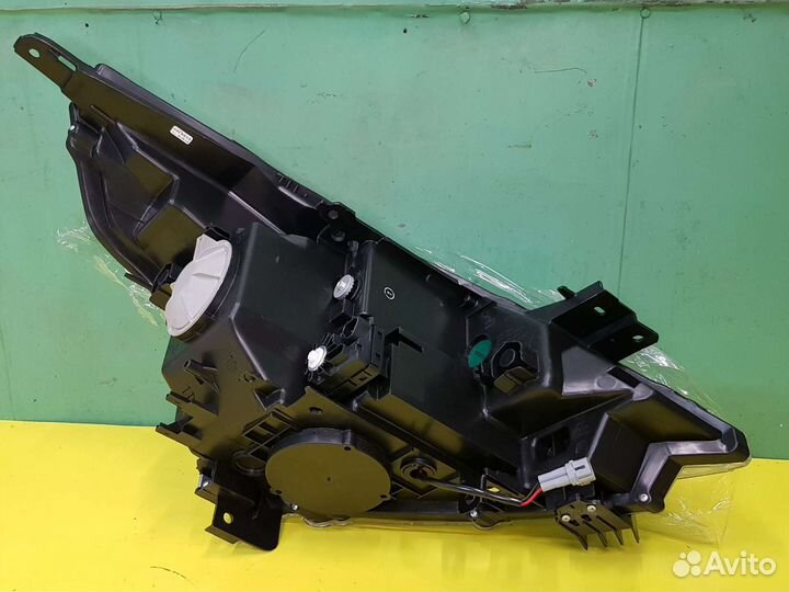 Фара левая Ниссан Теана J32 26060KA61A