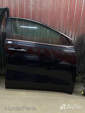Дверь передняя правая Kia Sportage 4