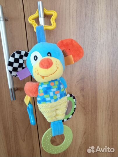 Игрушка на коляску, на кроватку