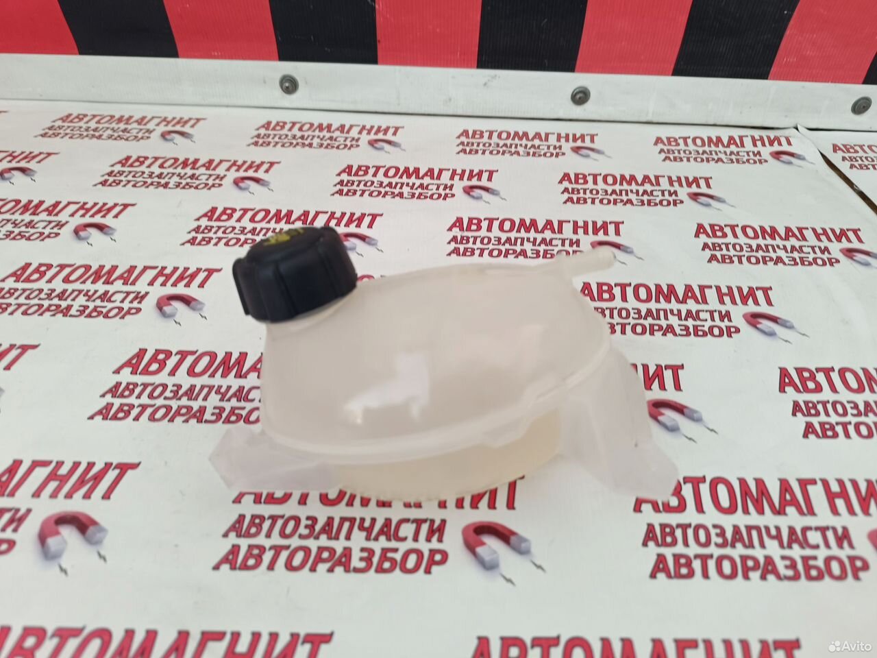 Бачок расширительный Renault Arkana Duster 2