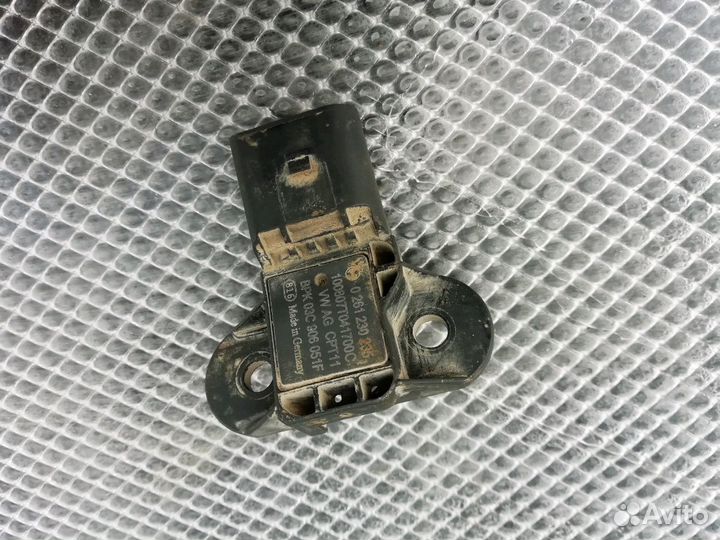 Датчик давления впускного коллектора Volkswagen Po