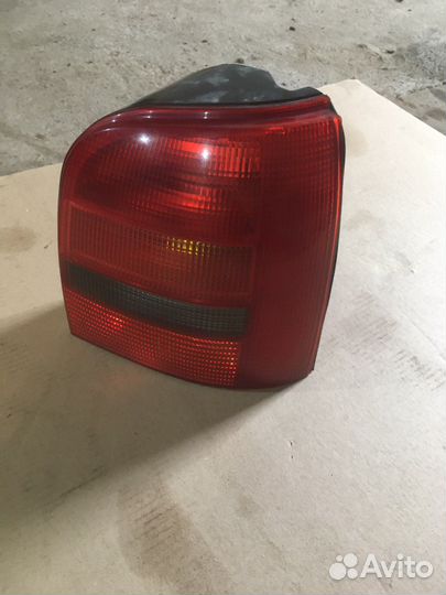 Плафон задний правый А4 Б5 Авант