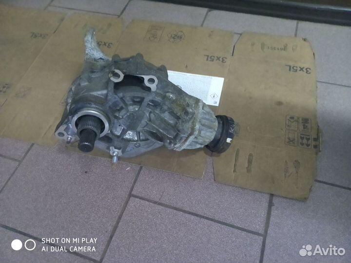 Раздатка Suzuki Kizashi 2.4 л Сузуки Кизаши