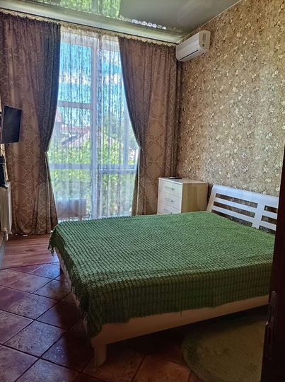 Дом 100 м² на участке 2 сот.