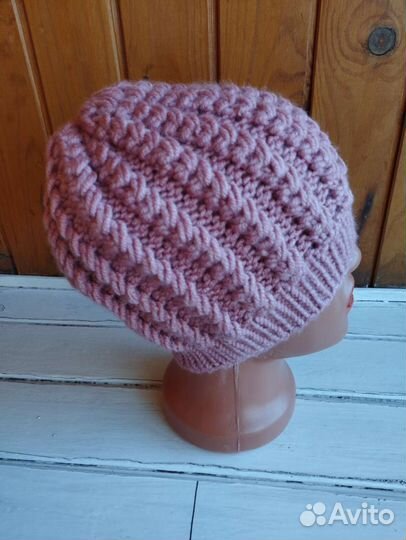 Шапка женская вязаная