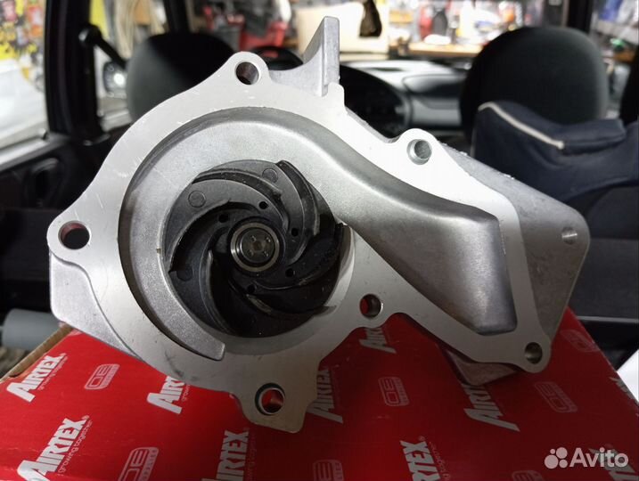 Помпа ford focus 3