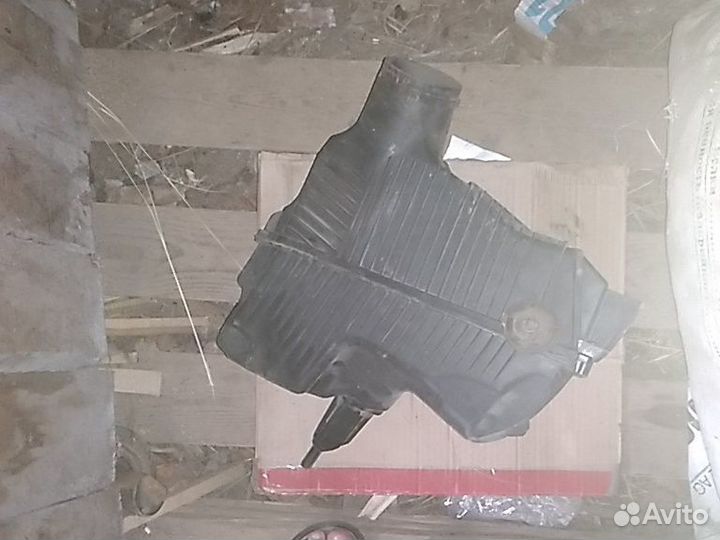 Корпус фильтра Рено Меган 2