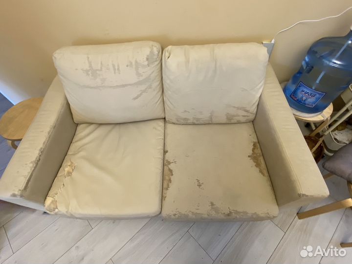 Перетяжка мягкой мебели ремонт