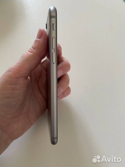 iPhone 6S, 64 ГБ