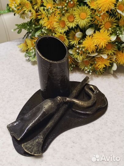 Подставка для канцелярии