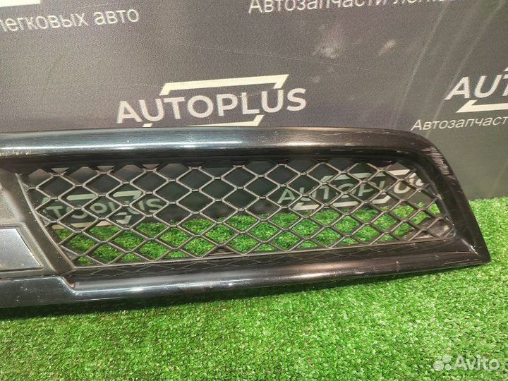 Решетка радиатора Mitsubishi Lancer X седан 1.8