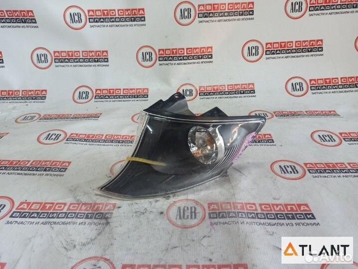 Габарит левый mazda MPV