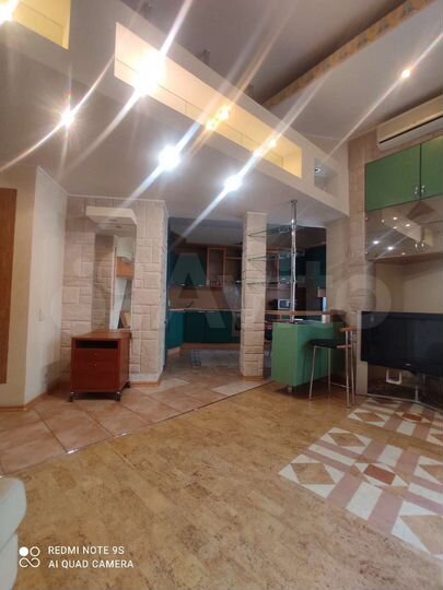 2-к. квартира, 70 м², 2/5 эт.