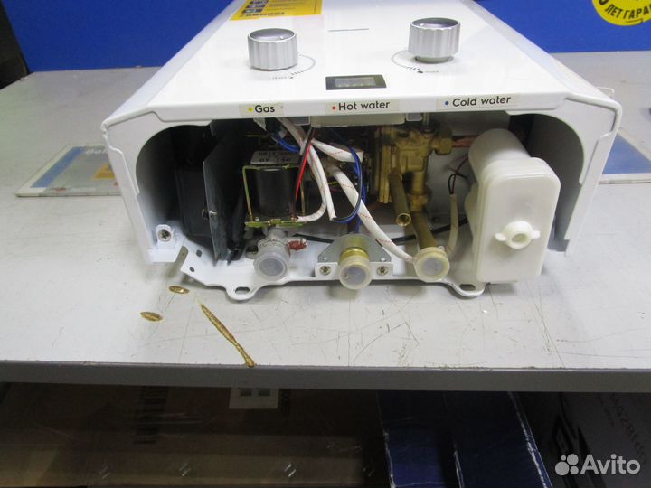 Колонка газовая Zanussi GWH 10 Fonte LPG