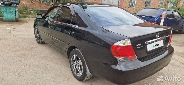 Toyota Camry 2.4 МТ, 2004, 770 000 км