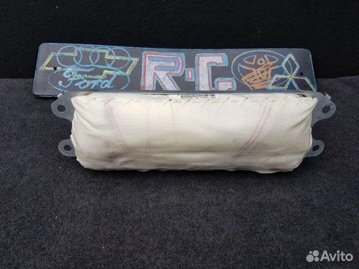 Подушка безопасности в торпедо Ford Focus 2 1.6