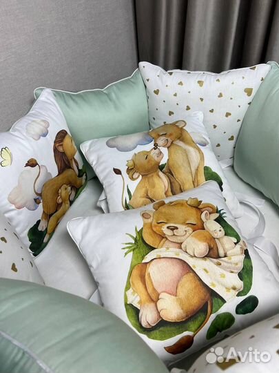 Комплект постельного в кроватку с бортиками