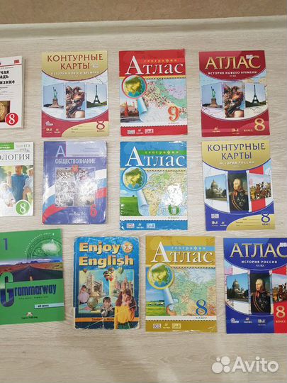 Учебники и тетради