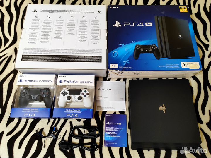 Sony PS4 Pro 1Tb + Игры