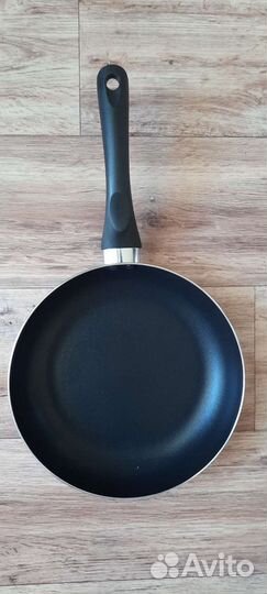 Новая сковорода