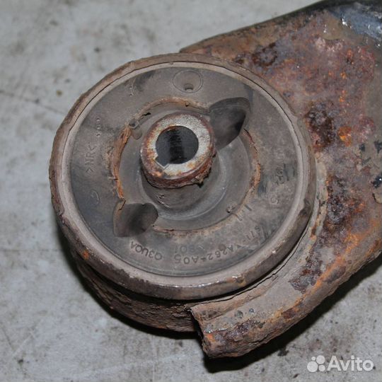 Рычаг передний нижний правый jaguar X-type 2001-2