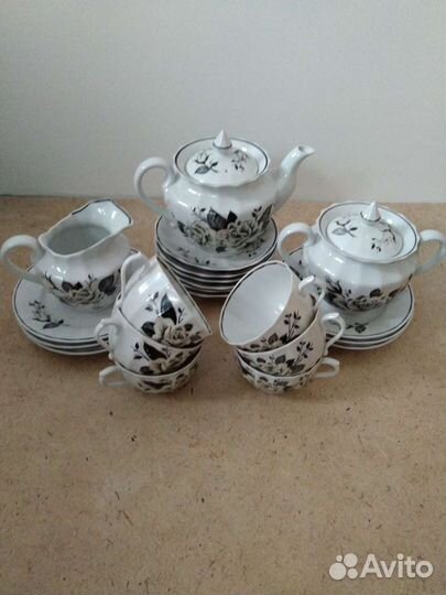 Фарфоровый чайный сервиз. СССР