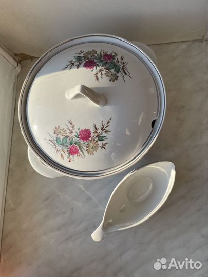 Фарфоровая посуда