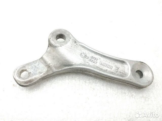 Кронштейн стабилизатора передний правый Bmw