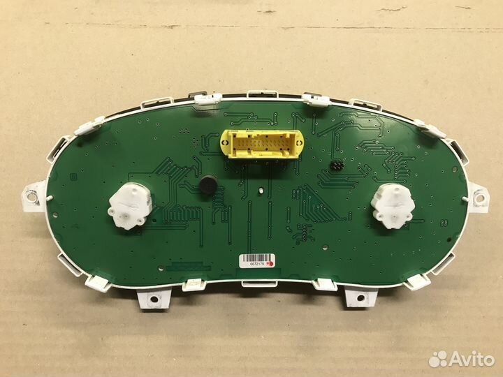 Щиток приборов ваз (LADA) Granta 1.6i 2012г