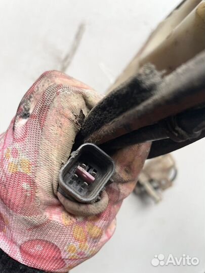 Вентилятор кондиционера Mitsubishi Space wagon