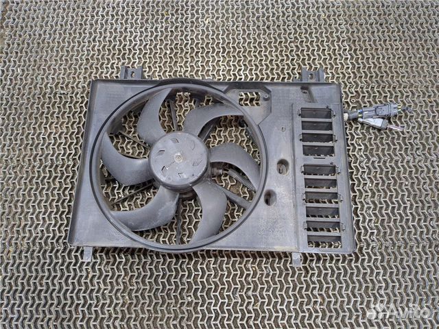 Вентилятор радиатора Citroen C5 2008, 2010