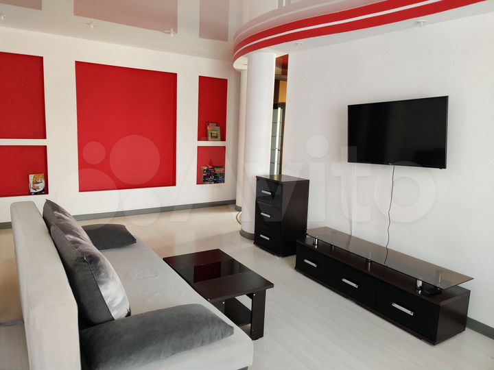 2-к. квартира, 57 м², 5/10 эт.