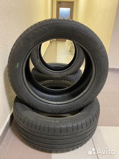 Nokian Tyres Hakka Black SUV 235/55 R19 и 255/50 R19 107