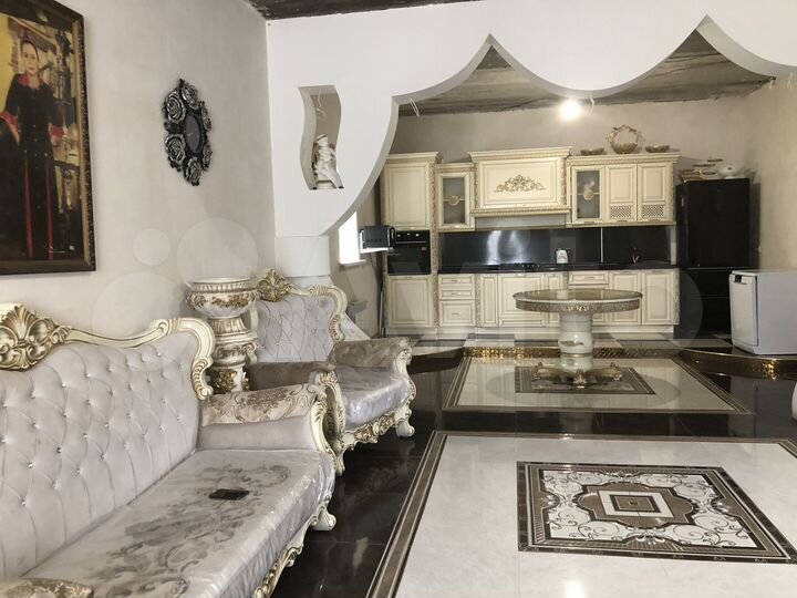 Дом 252 м² на участке 5 сот.