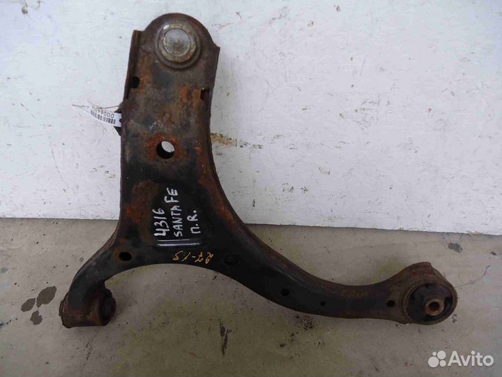 Рычаг передний правый нижний Hyundai Santa Fe 2 CM