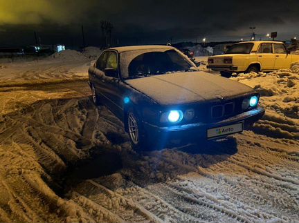 BMW 5 серия 2.0 МТ, 1993, 250 000 км