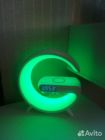 Светильник с радио