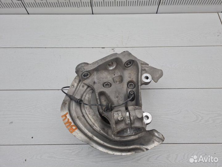 Кулак передний правый Bmw 3 F30 LCI B46B20B 2017