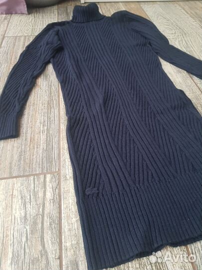 Платье оригинал Lacoste 44