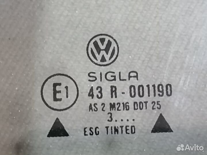 Стекло кузовное зад.правое VW Passat B4 универсал