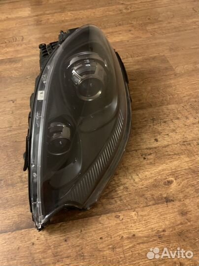 Фара левая Porsche Macan с блоком розжига 2013-18