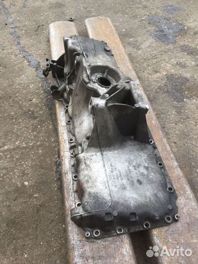 Масляный поддон бмв х5 х6 е70 е71 2011г