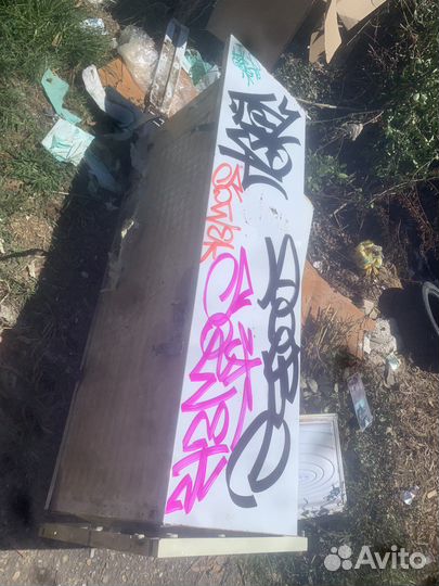 Холодильник кастом, б/у, почти новый