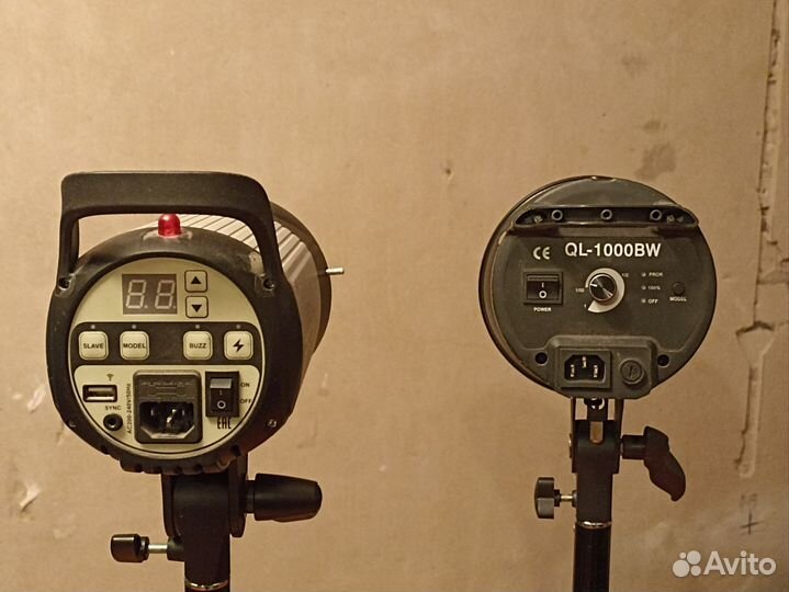 Студийный свет + стойки Falcon Eyes